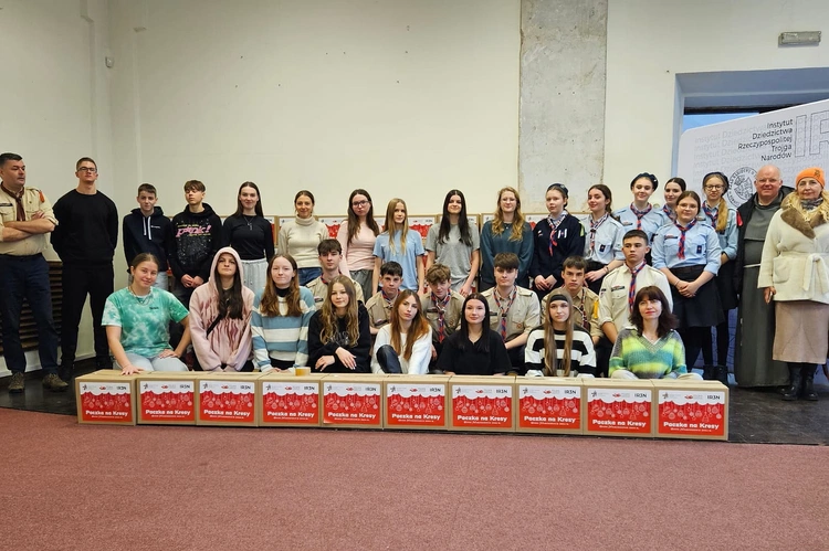 Akcja "Paczka na Kresy"