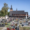 Szlakiem drewnianych kościołów. Z wizytą w Miedźnej 