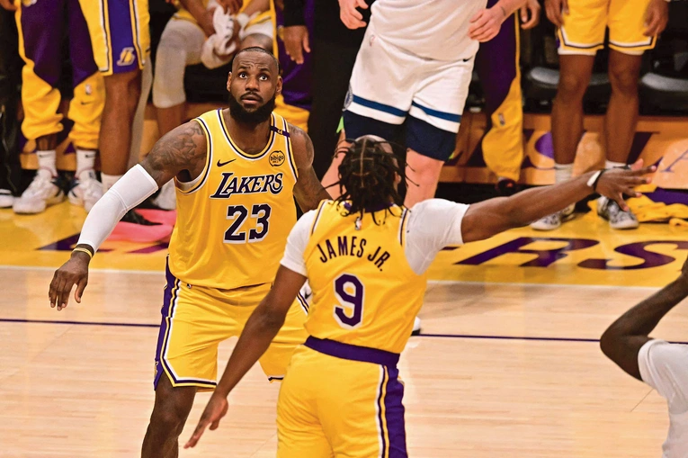 22 października 2024 r. spełniło się ich największe marzenie  – zagrali razem w NBA