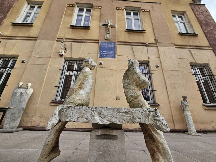 Rocznica katolickich szkół w Nowym Sączu