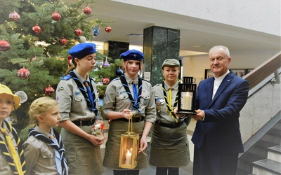 Betlejemskie Światło Pokoju na KUL