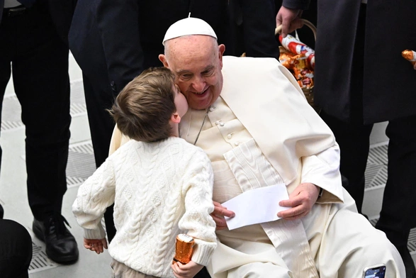 Papież do młodych z Akcji Katolickiej: nie zapominajcie o potrzebujących rówieśnikach