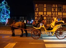 Św. Mikołaj u św. Anny. Świąteczne spotkanie świetlicowych dzieci