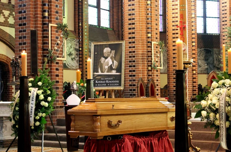 Wspomnienia, podziękowania i listy kondolencyjne   