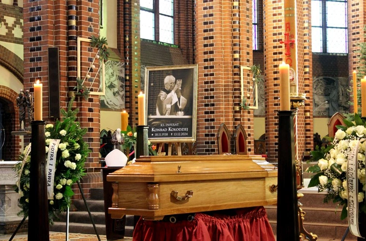 Wspomnienia, podziękowania i listy kondolencyjne   