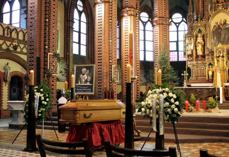 Wspomnienia, podziękowania i listy kondolencyjne   