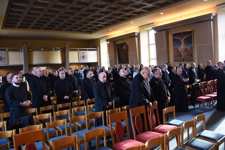 Spotkanie opłatkowe kapłanów i osób konsekrowanych archidiecezji gdańskiej 