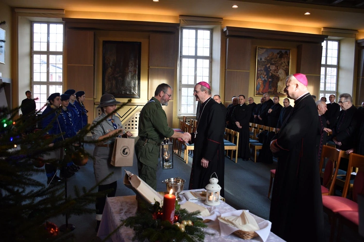 Spotkanie opłatkowe kapłanów i osób konsekrowanych archidiecezji gdańskiej 