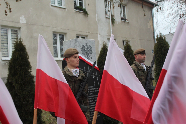 Ciechanów. Upamiętnienie ofiar obozu NKWD