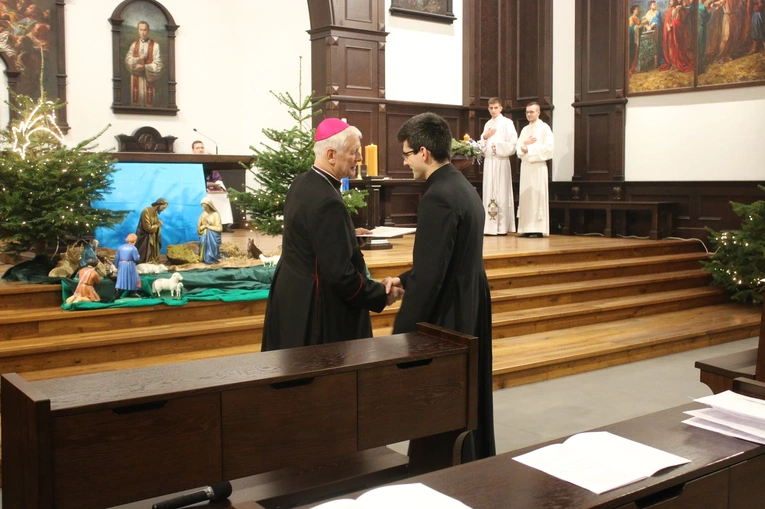 Diakoni i akolici posłani na staże