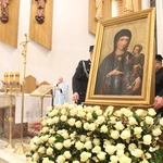 Łososina Dolna. Uroczyste wprowadzenie obrazu Matki Bożej Pocieszenia