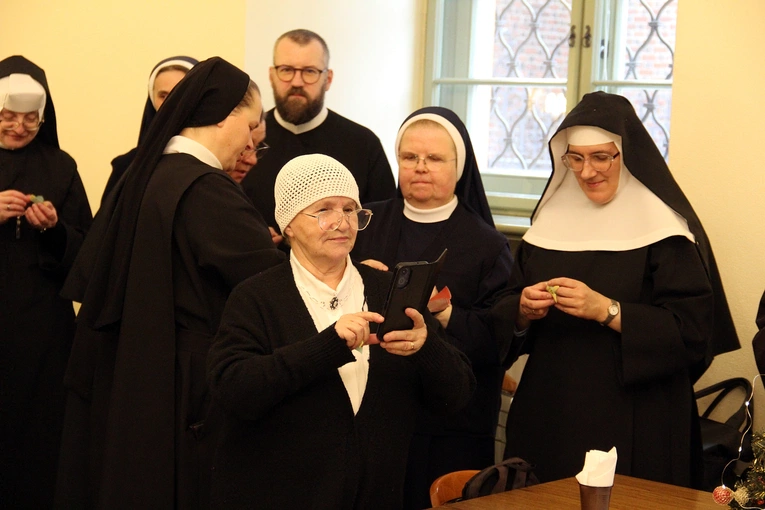 Spotkanie świąteczne biskupów z osobami konsekrowanymi