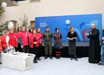 Ks. Damian Drabikowski i Marta Michalska-Wilk podziękowali wolontariuszom za zaangażowanie.