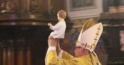 Bp Stułkowski w płockiej katedrze: Czy nie zawiedziemy nadziei?