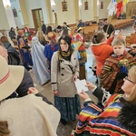 Posłanie kolędników misyjnych w Szymbarku