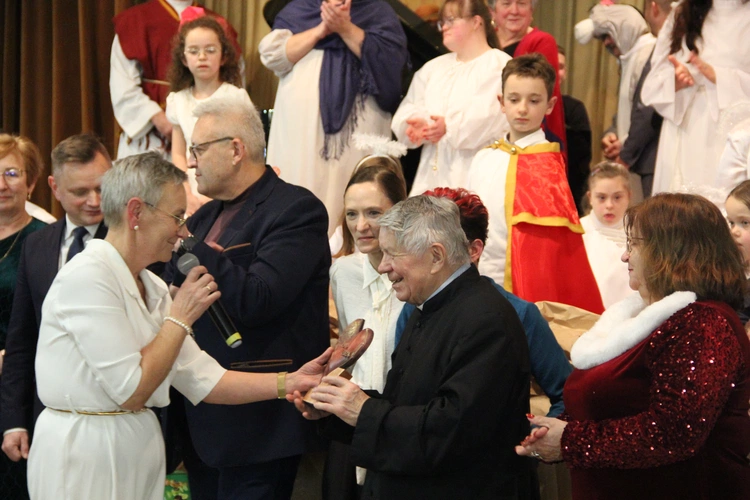 Rzepiennik Strzyżewski. 10 lat Stowarzyszenia "Wszystkie Dzieci Nasze Są"