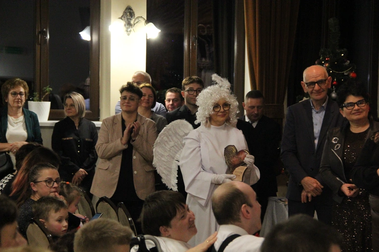 Rzepiennik Strzyżewski. 10 lat Stowarzyszenia "Wszystkie Dzieci Nasze Są"
