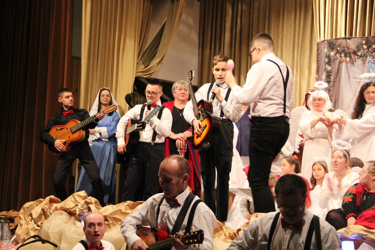 Rzepiennik Strzyżewski. 10 lat Stowarzyszenia "Wszystkie Dzieci Nasze Są"