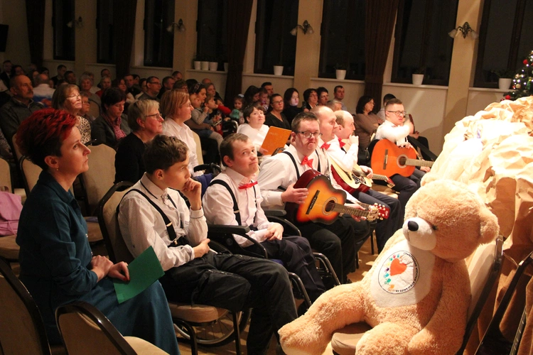 Rzepiennik Strzyżewski. 10 lat Stowarzyszenia "Wszystkie Dzieci Nasze Są"