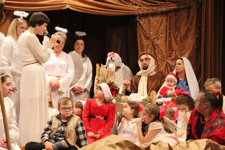 Rzepiennik Strzyżewski. 10 lat Stowarzyszenia "Wszystkie Dzieci Nasze Są"