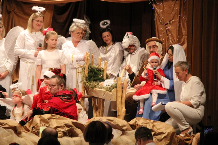 Rzepiennik Strzyżewski. 10 lat Stowarzyszenia "Wszystkie Dzieci Nasze Są"