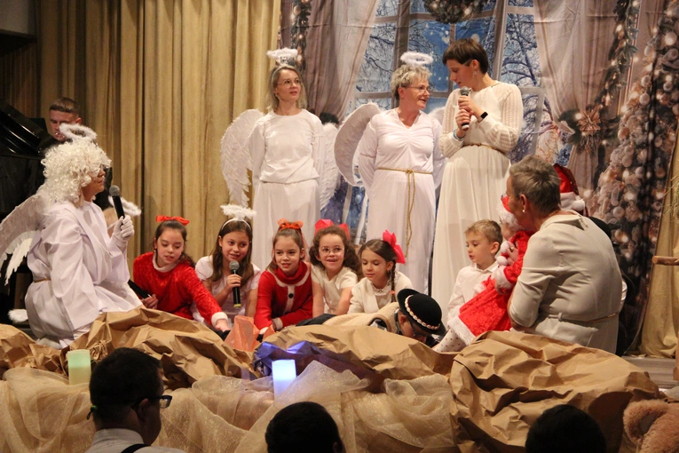 Rzepiennik Strzyżewski. 10 lat Stowarzyszenia "Wszystkie Dzieci Nasze Są"