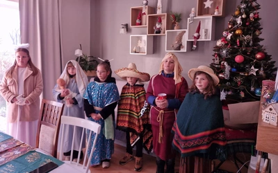 Kolędnicy misyjni w Łąkcie