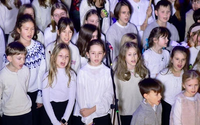 Mrągowo. Koncert kolęd scholi Gang Jezusa
