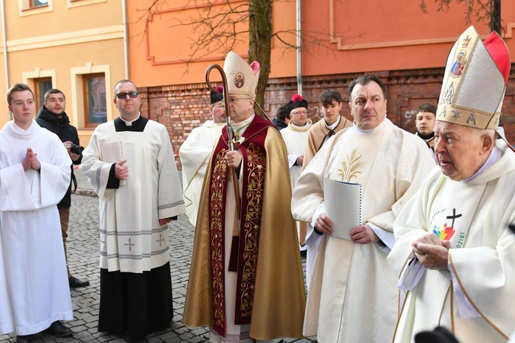 Inauguracja Roku Jubileuszowego w zielonogórskiej konkatedrze
