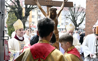 Jubileuszowe lekcje. Rozpoczęcie Roku Świętego w Koszalinie