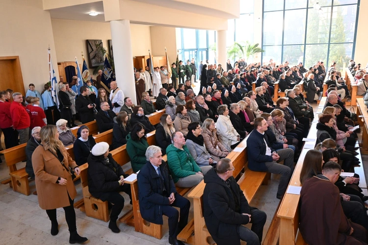 Rozpoczęcie Roku Świętego 2025 w diecezji opolskiej