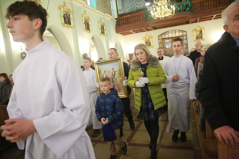 Wprowadzenie relikwii Ulmów