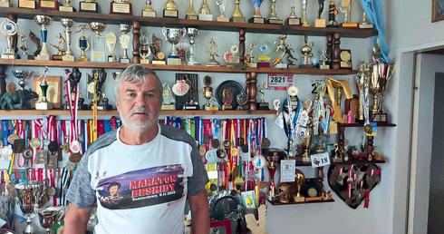 Skazany na bieganie. Edward Dudek przed zawałem ucieka na własnych nogach