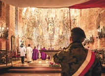 	Na zakończenie odśpiewano pieśń „Boże, coś Polskę”, zawierzając opiece Stwórcy dalsze losy ojczyzny.