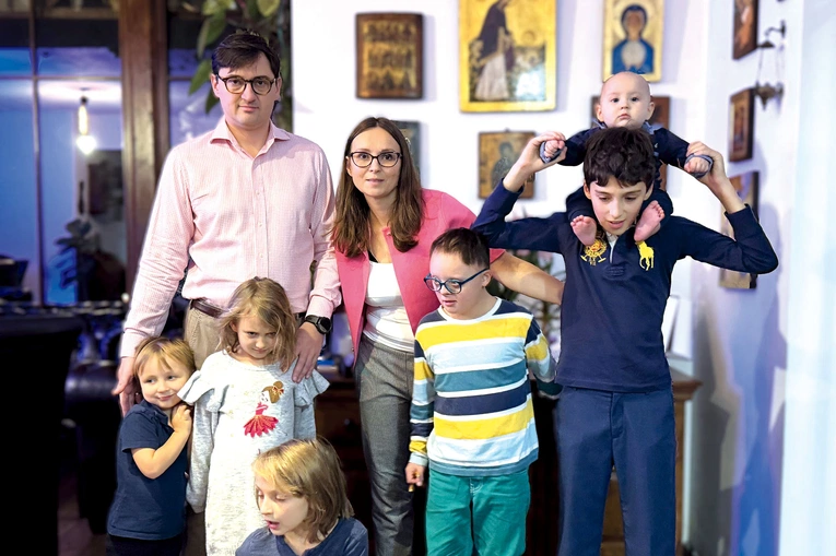 Rodzina Niemczyków, czyli orszakowi: Matka Najświętsza, św. Józef, Jezus oraz rycerze, pasterze i aniołki.