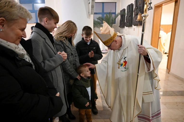 Kościoły jubileuszowe - przekazanie dekretów