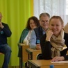Nie nakazywać, tylko towarzyszyć