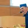 Ks. prof. Szymik: jeśli ludzkość, życie człowieka i jego godność, mają istnieć i trwać, Bóg nie może zniknąć z pola widzenia