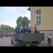 Opuszczenie przez siostry domu przy Krakowskiej 15. Inscenizacja.