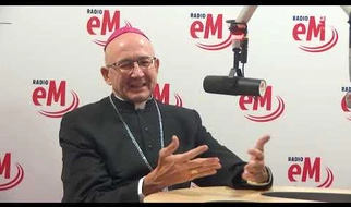 Abp Adrian Galbas: Potrzebna jest poważna praca nad lekcją religii w szkole i katechezą przy parafii