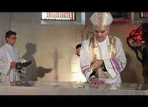 Konsekracja ołtarza kościoła w Kwakowie