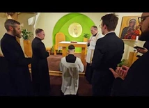 Przysięgi przed święceniami diakonatu w WSD w Koszalinie.