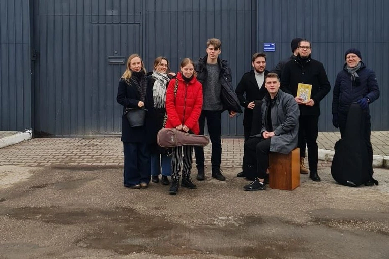 Młodzieżowa orkiestra w areszcie śledczym