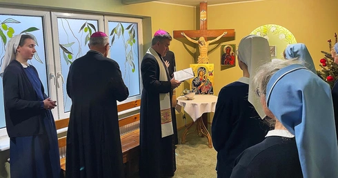 Uroczyście w Skrzatuszu