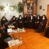 Po kolędzie za klauzurą