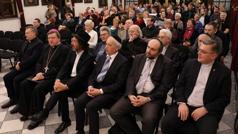 Judaizm a katolicyzm. Dowiedz się więcej o dialogu z Żydami