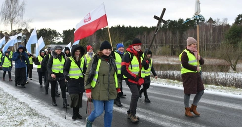 W drodze do Maryi niestraszny mróz i śnieg