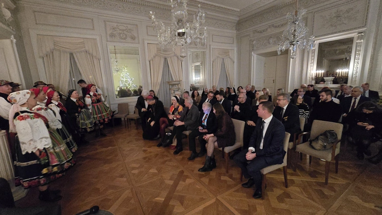 Biskup Osial Łowiczaninem Roku 2024