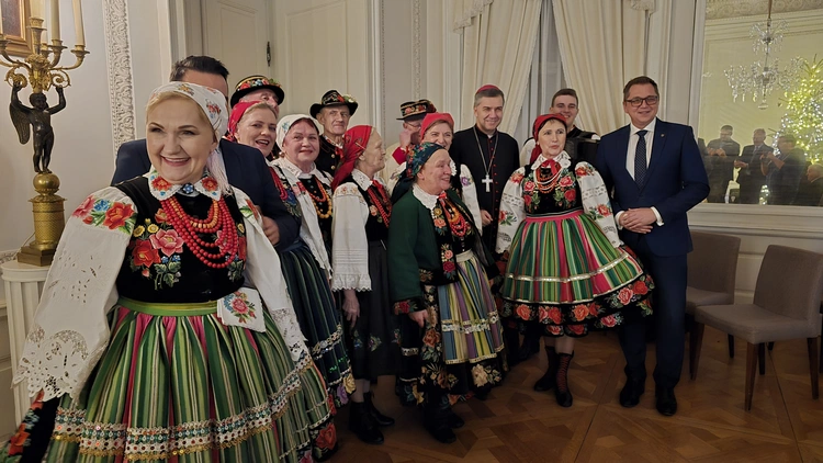 Biskup Osial Łowiczaninem Roku 2024