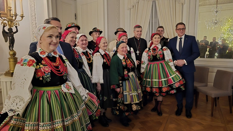 Biskup Osial Łowiczaninem Roku 2024